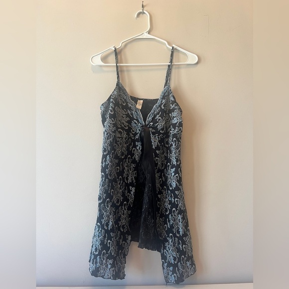 Victoria's Secret Tops - Victoria’s Secret Cami - Like Tank